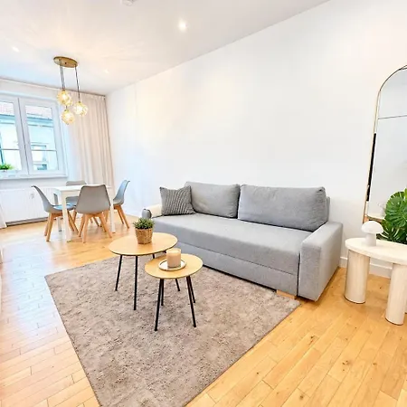 Apartment Old Town Elegance - Premium Stylish